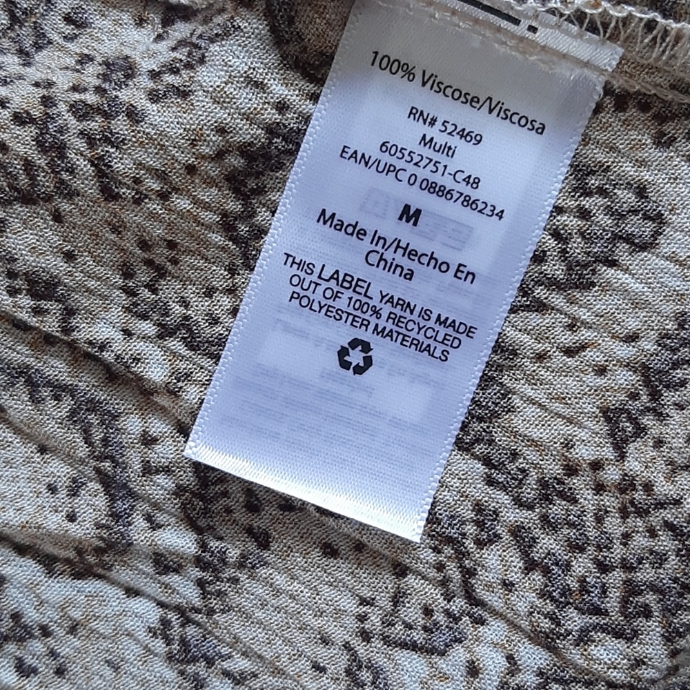 New Snake Skin Print Short Sleeve Wrap Maxi Dress. - Picture 10 of 11